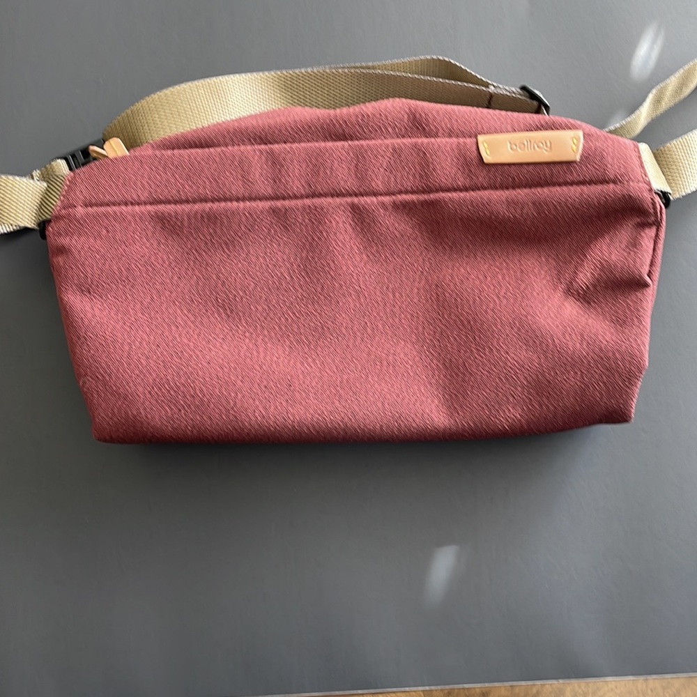 Bellroy Sling